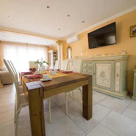 Bed & Breakfast Pippi Specchia