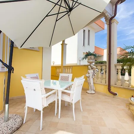 Bed & Breakfast Pippi Specchia